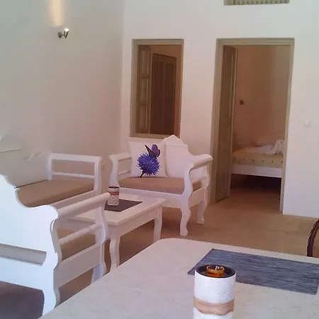 Filotimo Cave Apartmanhotel
