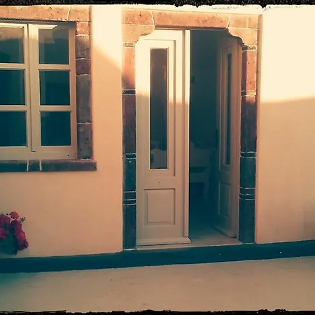 Filotimo Cave Apartmanhotel Pírgosz