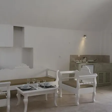 Filotimo Cave Apartmanhotel Pírgosz